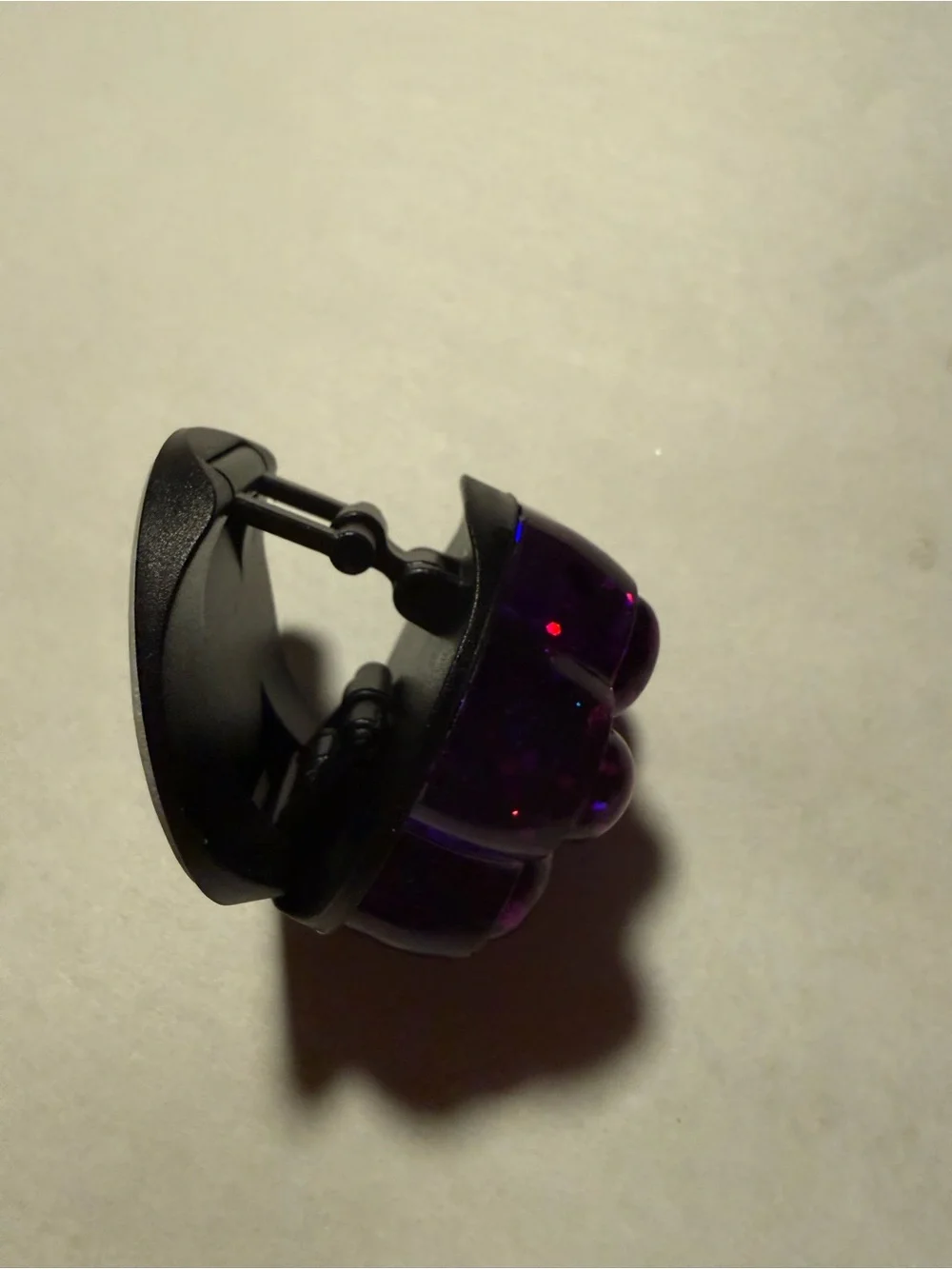 Purple Sparkly Resin Paw Phone Grip - (Pop Socket type)